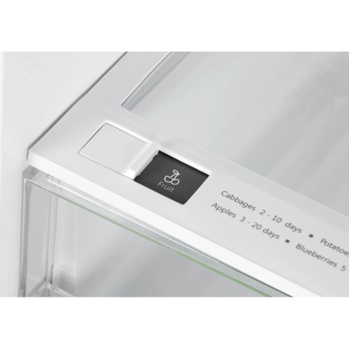 Встраиваемый холодильник Hyundai CC4033FV в Краснодаре