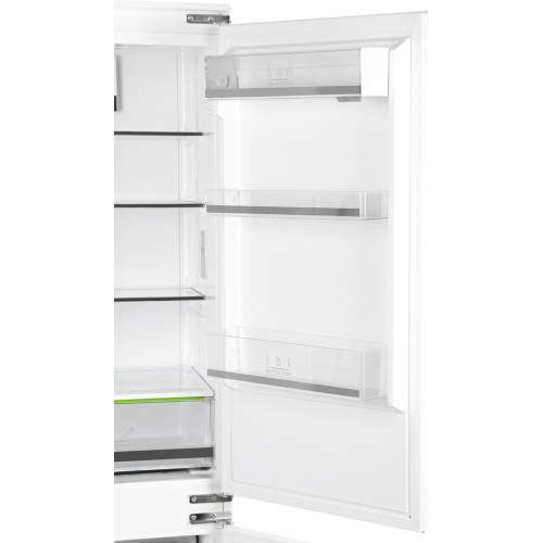 Встраиваемый холодильник Hyundai CC4033FV в Краснодаре