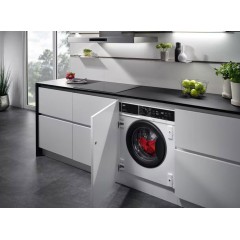 Встраиваемая стирально-сушильная машина AEG L7WBE68SI