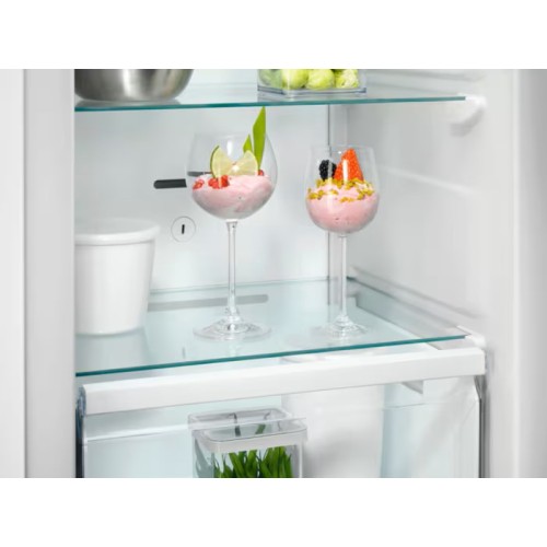 Встраиваемая морозильная камера AEG TB7NA181EC в Краснодаре