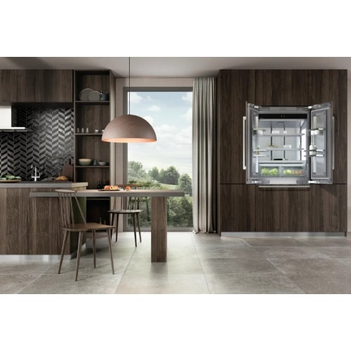 Встраиваемый холодильник Liebherr ECBNei 9972 BioFresh NoFrost в Краснодаре