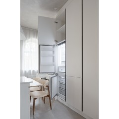 Встраиваемый холодильник VARD VIC177NI