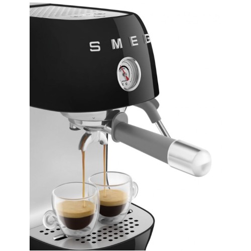 Кофемашина Smeg ECF03BLEU в Краснодаре