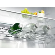 Встраиваемый холодильник Electrolux LNG7TE18S