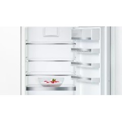 Встраиваемый двухкамерный холодильник Bosch KIN86AF3M8