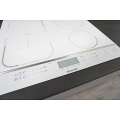 Индукционная варочная панель Brandt BPI164HSW