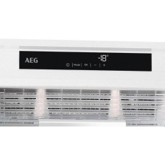 Встраиваемая морозильная камера AEG ABR818F6NC