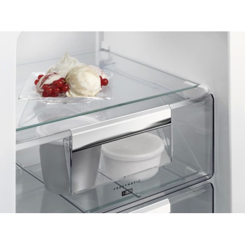 Встраиваемый холодильник AEG SCR819F8FS в Краснодаре