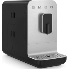 Кофемашина Smeg BCC11BLMEU