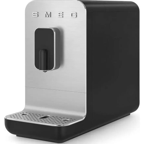 Кофемашина Smeg BCC11BLMEU в Краснодаре