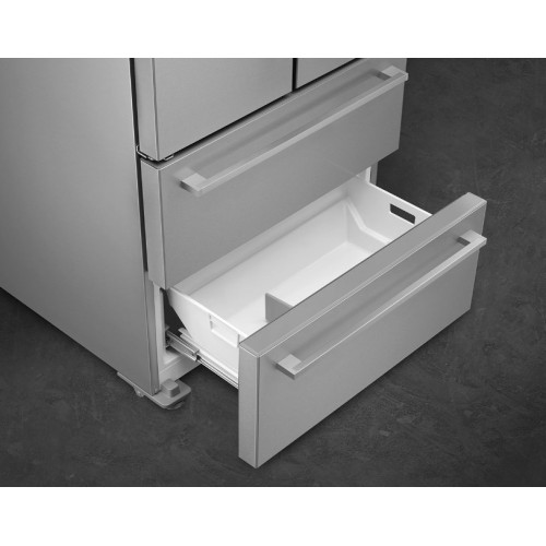 Холодильник Smeg FQ55FXDE в Краснодаре