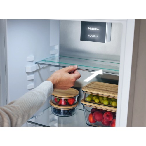 Встраиваемый холодильник Miele K 7747 C в Краснодаре