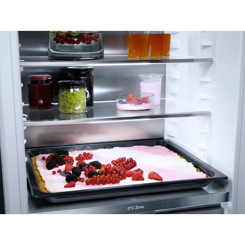 Встраиваемый холодильник Miele K 7747 C в Краснодаре