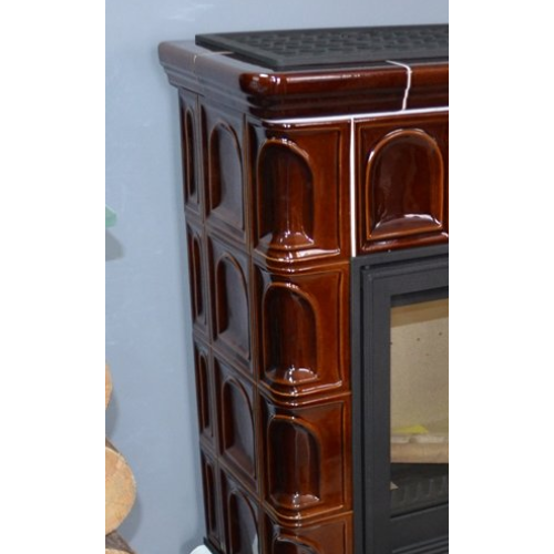 Дровяная печь ABX Britania K (6,9кВт в воду) белый цоколь, коричневая 